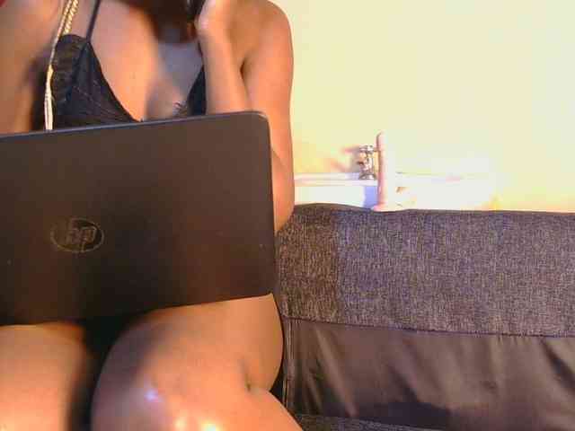 cutieglo webcam