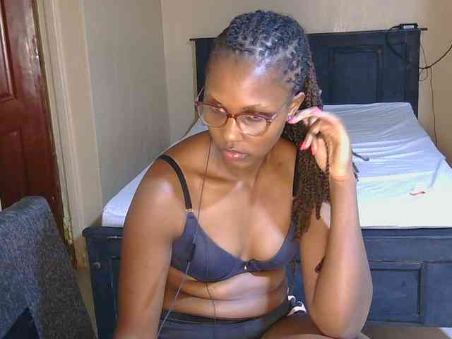 cutieglo webcam