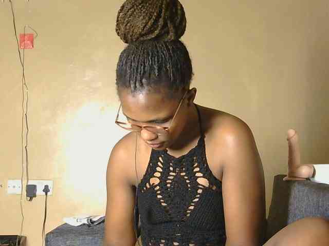 cutieglo webcam