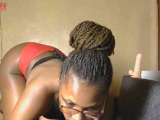cutieglo webcam