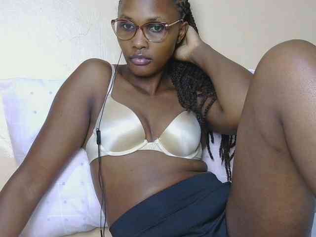 cutieglo webcam