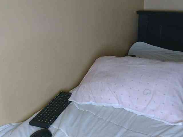 cutieglo webcam
