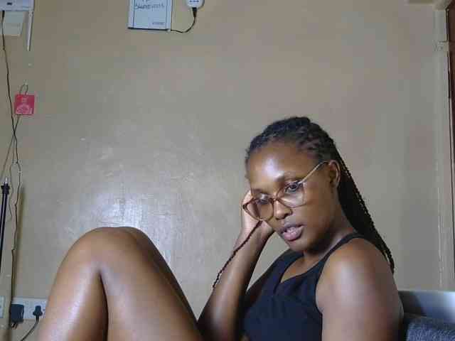 cutieglo webcam