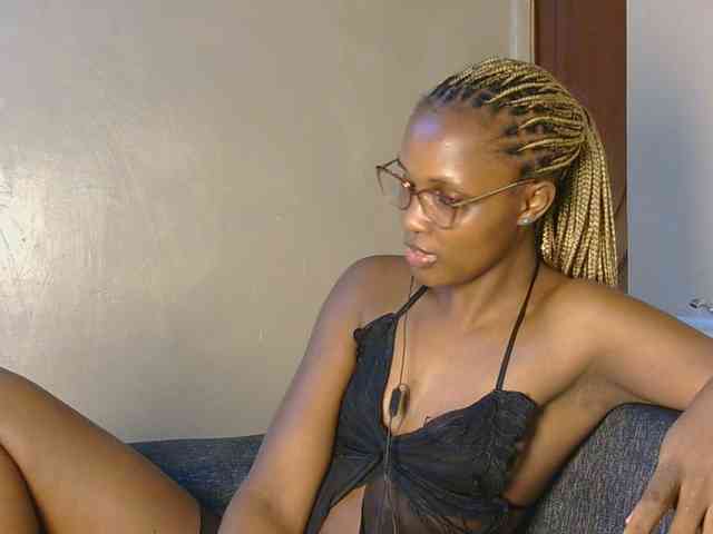 cutieglo webcam