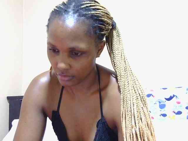 cutieglo webcam
