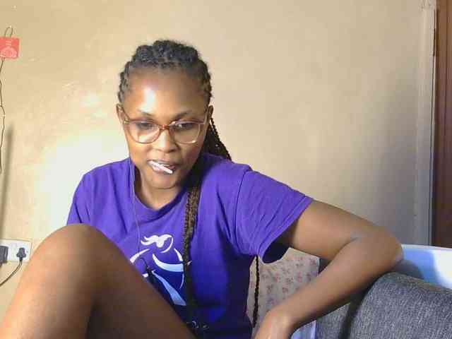 cutieglo webcam