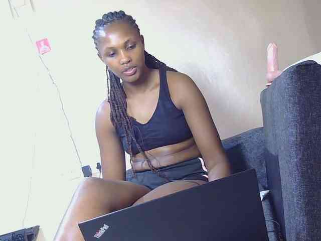 cutieglo webcam