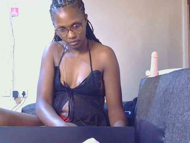 cutieglo webcam