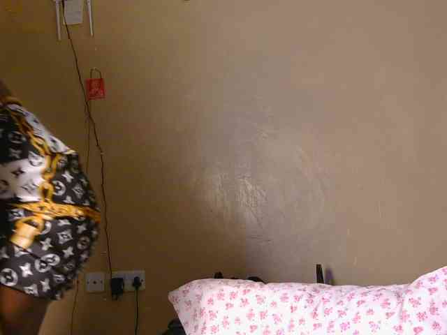 cutieglo webcam