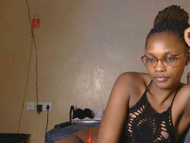 cutieglo webcam
