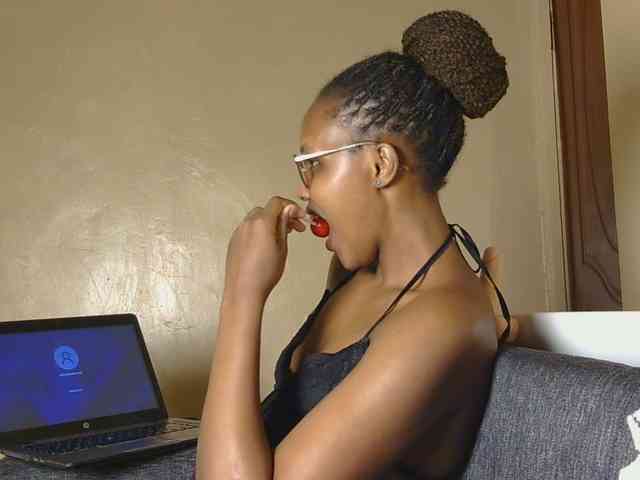 cutieglo webcam