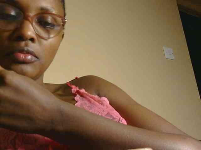 cutieglo webcam