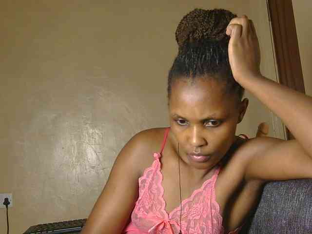 cutieglo webcam