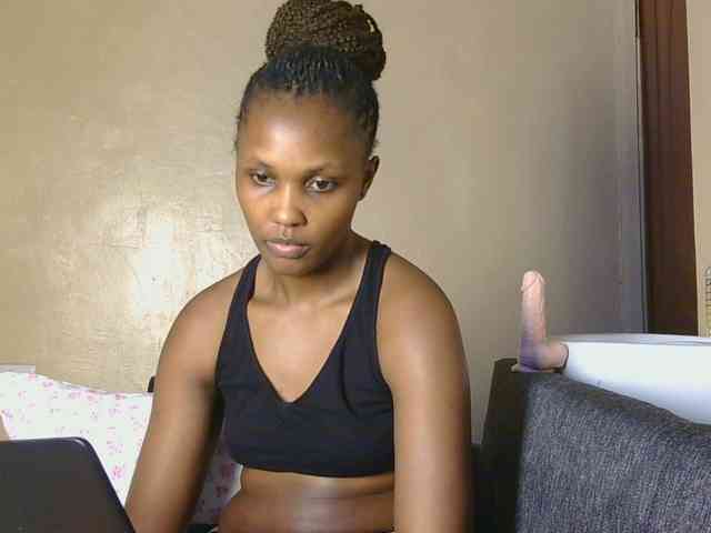 cutieglo webcam