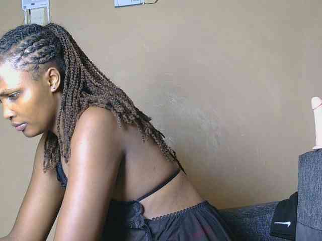 cutieglo webcam