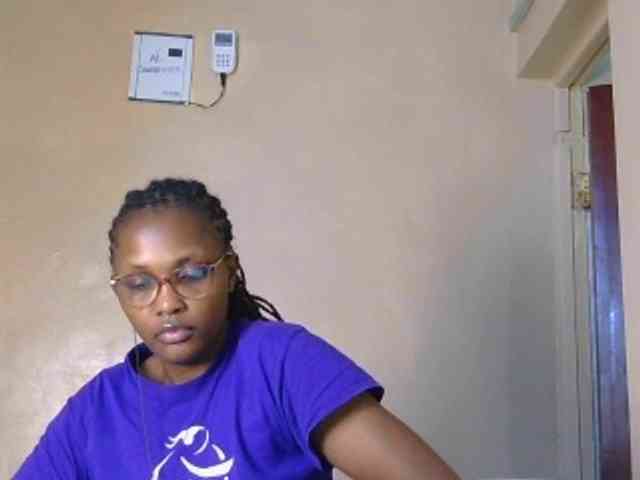 cutieglo webcam