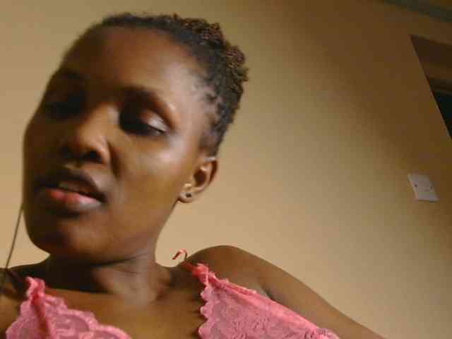 cutieglo webcam