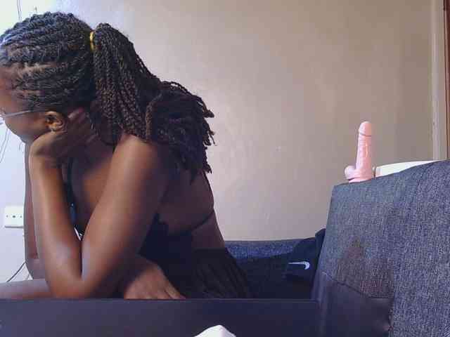 cutieglo webcam