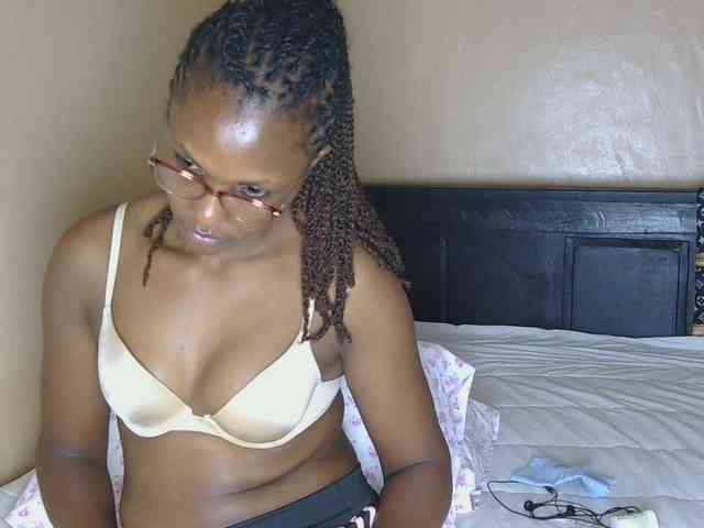 cutieglo webcam