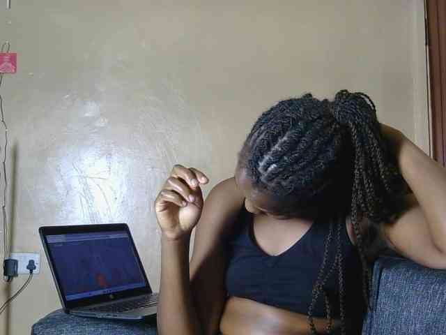 cutieglo webcam