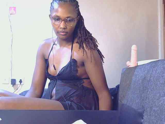 cutieglo webcam
