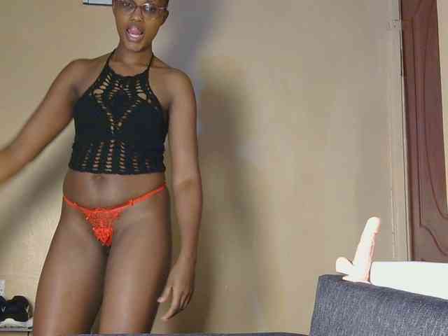cutieglo webcam