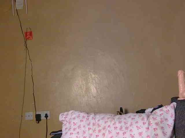 cutieglo webcam