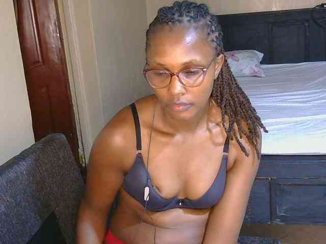 cutieglo webcam