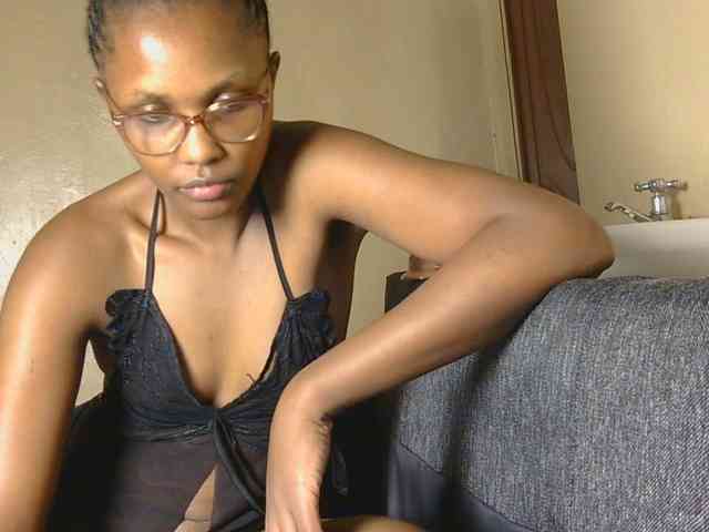 cutieglo webcam