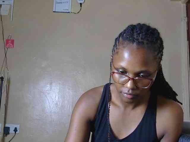 cutieglo webcam
