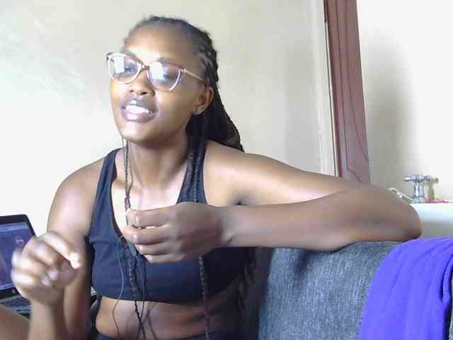 cutieglo webcam