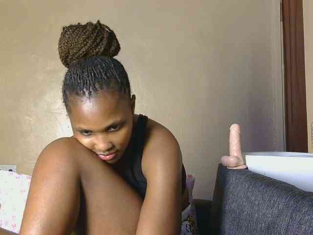 cutieglo webcam