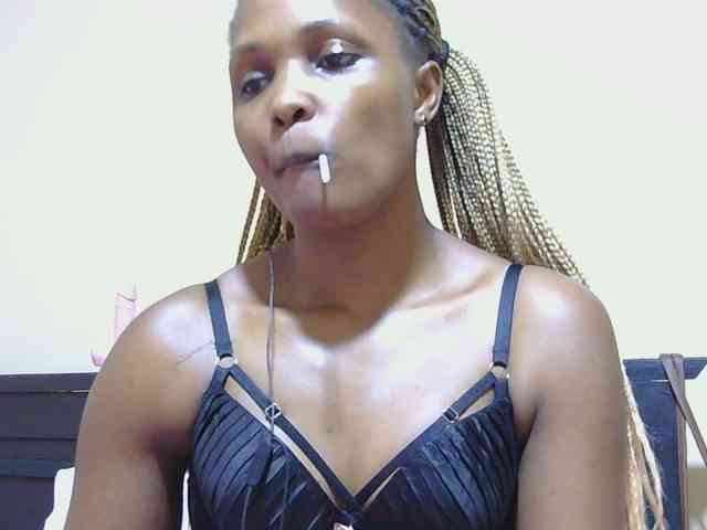 cutieglo webcam