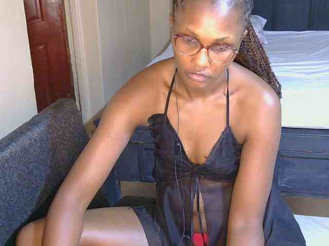 cutieglo webcam
