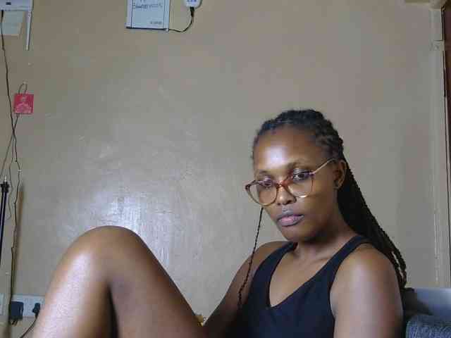 cutieglo webcam