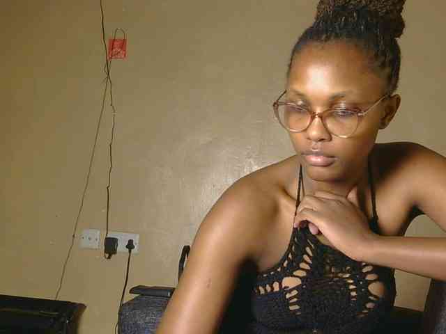 cutieglo webcam