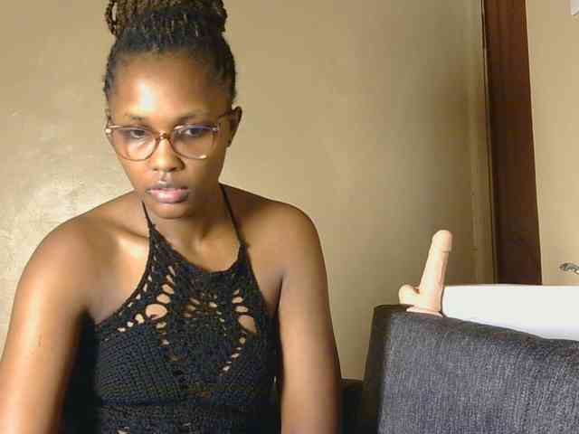 cutieglo webcam