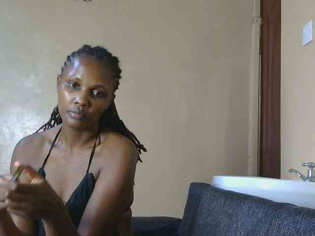 cutieglo webcam