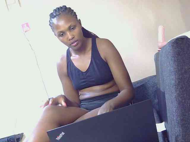 cutieglo webcam