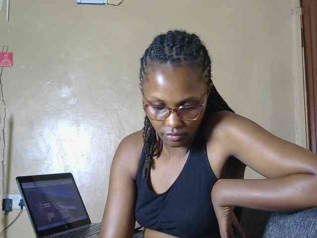 cutieglo webcam
