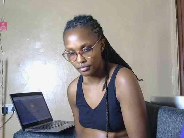 cutieglo webcam