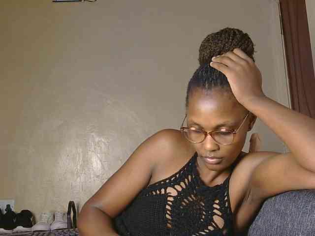 cutieglo webcam