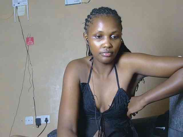 cutieglo webcam