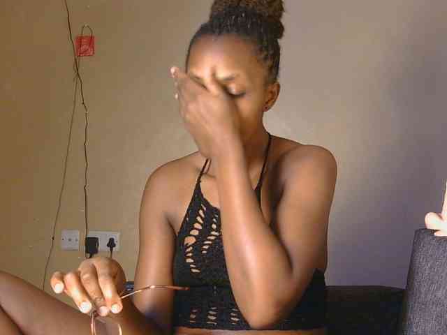 cutieglo webcam