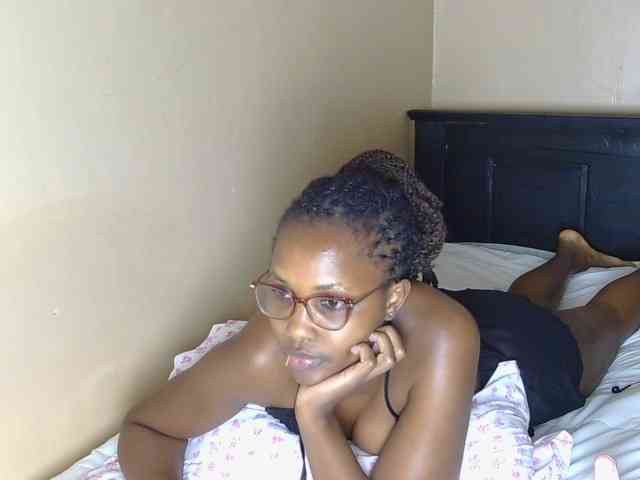 cutieglo webcam