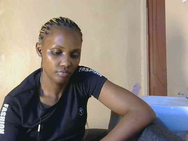cutieglo webcam