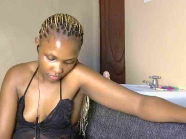 cutieglo webcam