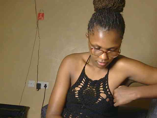 cutieglo webcam