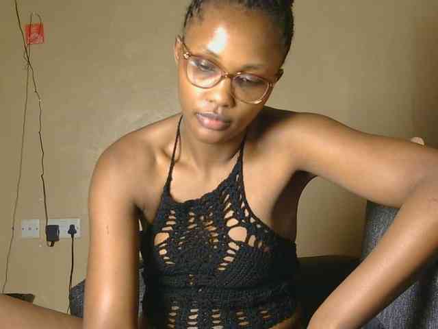 cutieglo webcam
