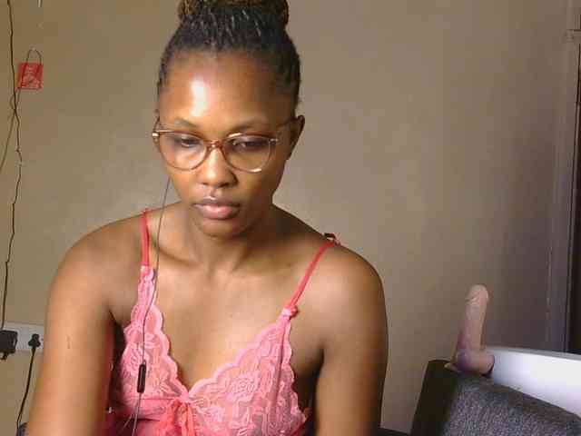 cutieglo webcam